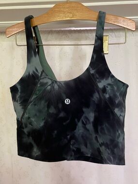 Lululemon size 6 tie dye bra top black & aqua
